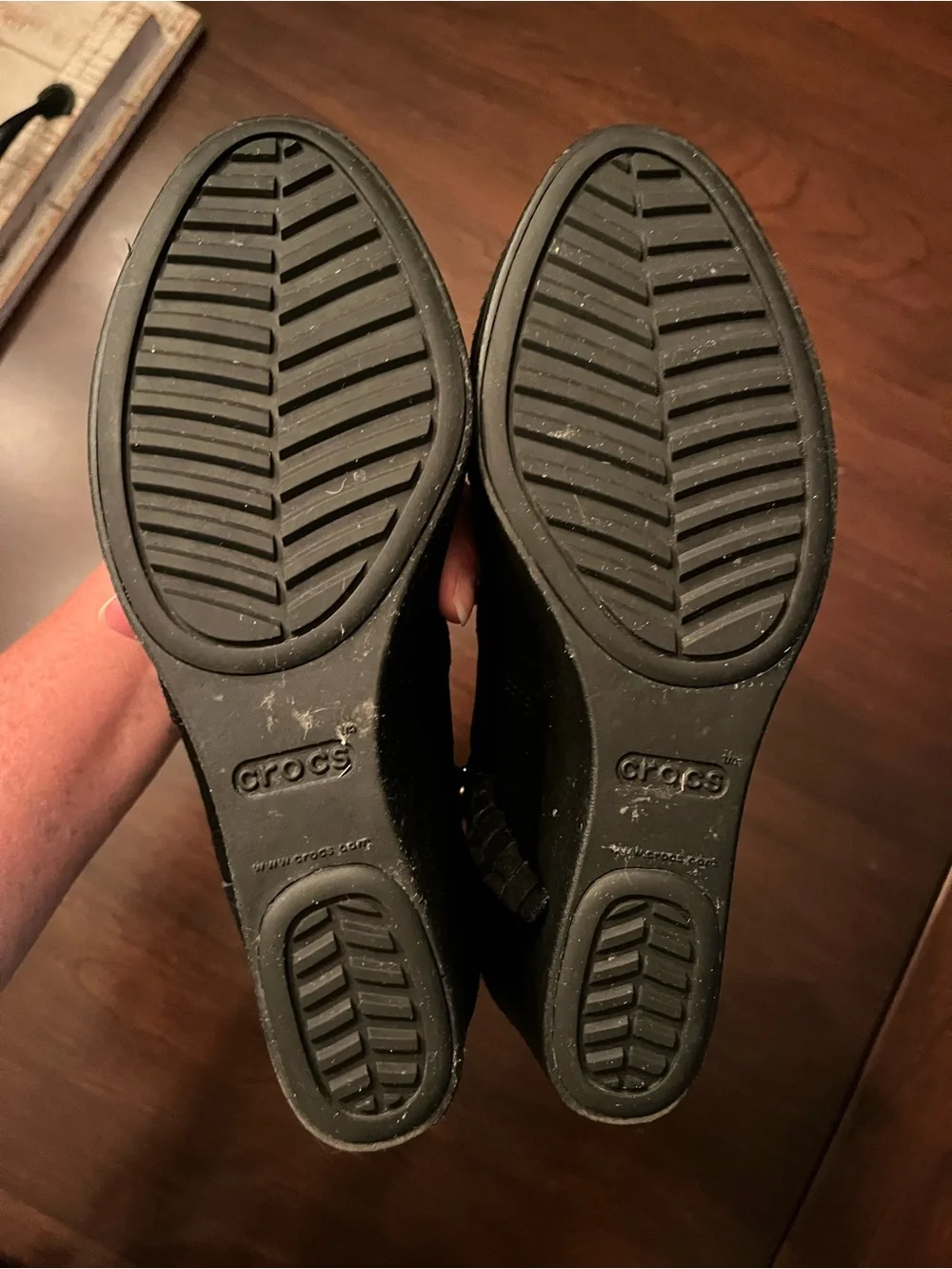Crocs Leigh Suede Wedge Bootie